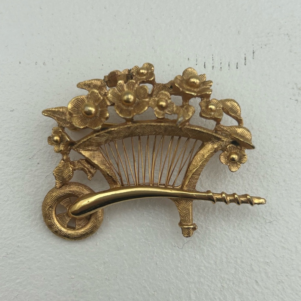 Vintage Monet flower basket pin